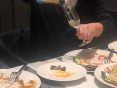 香槟-WOLFGANG PUCK KITCHEN & BAR(迪士尼小镇店)