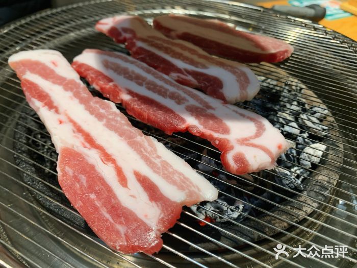 湖八姨烤肉馆图片