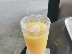 -亚龙湾喜来登·美景台大堂吧