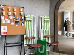 用餐区-HUG·拥抱咖啡(郑州宝龙广场店)