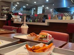 红薯条-FATBURGER 特富客汉堡(外交公寓店)