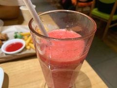 西瓜汁-菲滋意式餐厅(加州阳光二店)