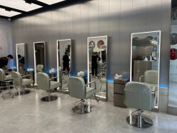 -PE SALON