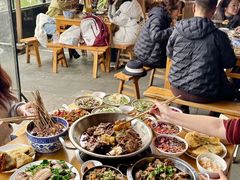 -大众跷脚牛肉馆·非遗传承单位(峨眉山店)