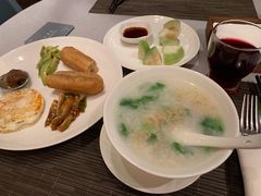 -深圳彭年万丽酒店