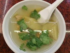 例汤-猪脚洪隆江猪脚饭