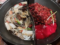 -萍姐火锅·公路夜市(武汉首店)