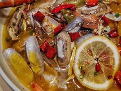 -佬麻雀·新湘菜(珠海金发购物中心店)