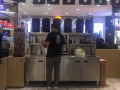 -王府井百货(中州中路店)