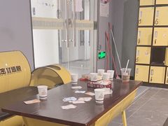 -不倒翁实景剧情密室逃脱(光明凤凰城站店)