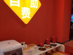 免费小菜-猪戈戈超级猪脚饭(佳兆业店)
