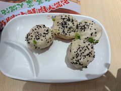 -小杨生煎(浦江欢乐颂店)