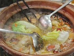 -东记炭炉·海鲜鸡煲(龙华店)