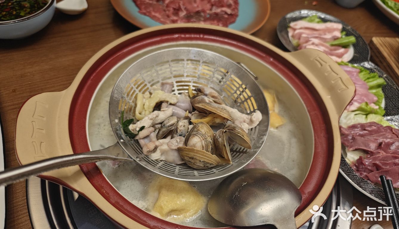 深夜的酒，不如凌晨的粥