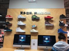 -NIKE上海青浦换季优惠店