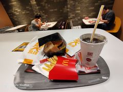 -麦当劳(高铁南站店)