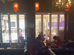 -喜鹊音乐酒馆(西街店)