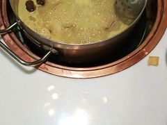-洪氏嗨捞·猪肚鸡火锅(阳光天地店)