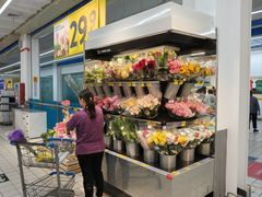 -沃尔玛(前山店)