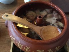 -云海肴·汽锅鸡·云南菜(天山百盛优客店)