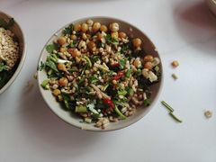 -钢管厂五区小郡肝串串香(奥克斯广场锦城万达店)