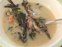 -南沙辉记烧鸡·荔枝木炭火吊烧(旧镇店)
