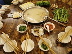 -巴山一绝烤全羊(三圣乡刘家花园店)