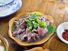 -小杨翘脚牛肉