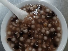 酒酿元宵-芳婆糕团店(王府大街店)