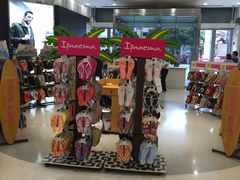 -上海世茂广场(南京东路店)