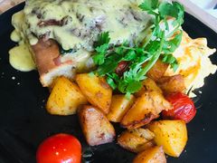 特制牛排佛卡夏早午餐-UPPER KITCHEN(延安路店)