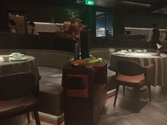 -左庭右院鲜牛肉火锅黑金店(陆家嘴中心店)