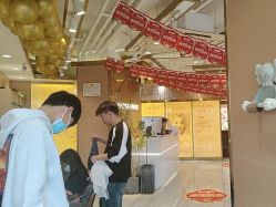点击看大图 -一東造型烫发染发