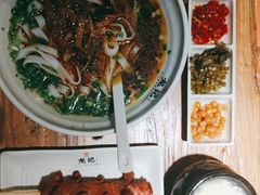 -湘人龙记老长沙米粉(鸟巢店)