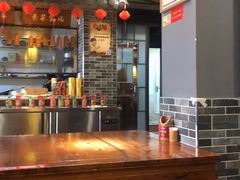 大堂-湘江红·湖南招牌菜(莲花南路店)