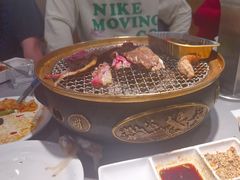 -山焱·炭火自助烤肉(周浦万达店)