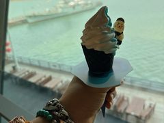 -抱抱地球咖啡馆(国家海洋博物馆店)
