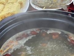 -花苑美食横琴生蚝火锅(拱北粤华路店)
