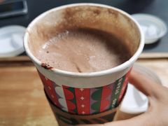 黑巧克力榛果拿铁-星巴克臻选(广州沙面店)