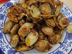 -江城燕子大排档(江汉路步行街店)