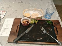 -必胜客(经开万达店)