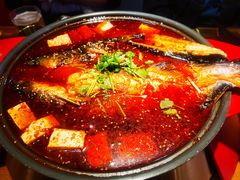 -三顾烤庐·烤鱼·烧烤·龙虾(奉贤店)