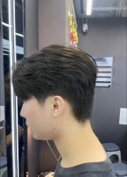 -藤野造型烫染·漂发