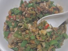 -味上湘菜馆(岳麓山店)