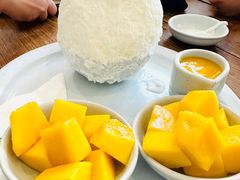 芒果雪冰-Cheevit Cheeva(Sirimangkalajarn)