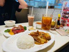 -香港新发烧腊茶餐厅(书城店)