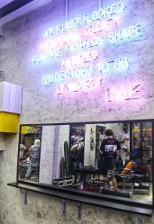 -SALON V