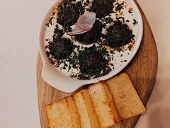 香草烤蜗牛（6只）-塞纳河法国餐厅(意式风情街店)