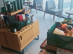 -星巴克(开封万达广场店)