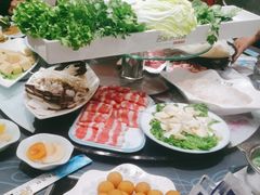 -名都晓荷塘主题火锅(春光路店)